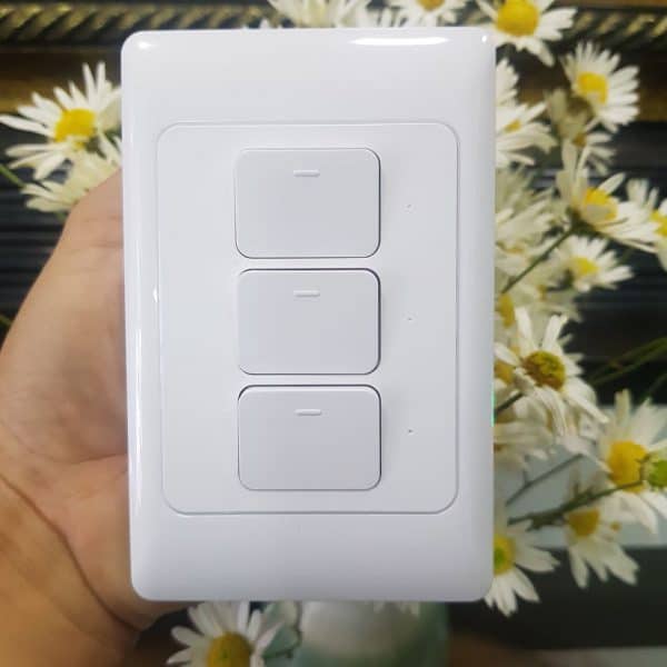 Công tắc cơ thông minh Tuya (WiFi) 32